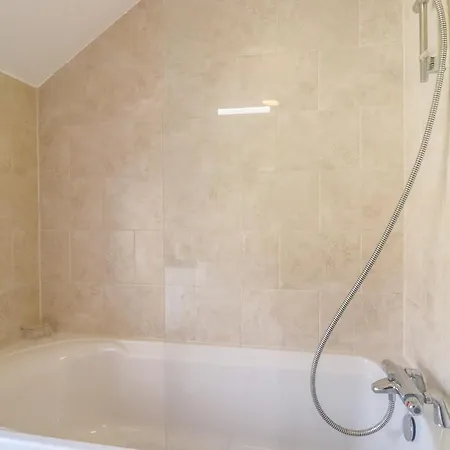 Foxy Holiday home Harrogate